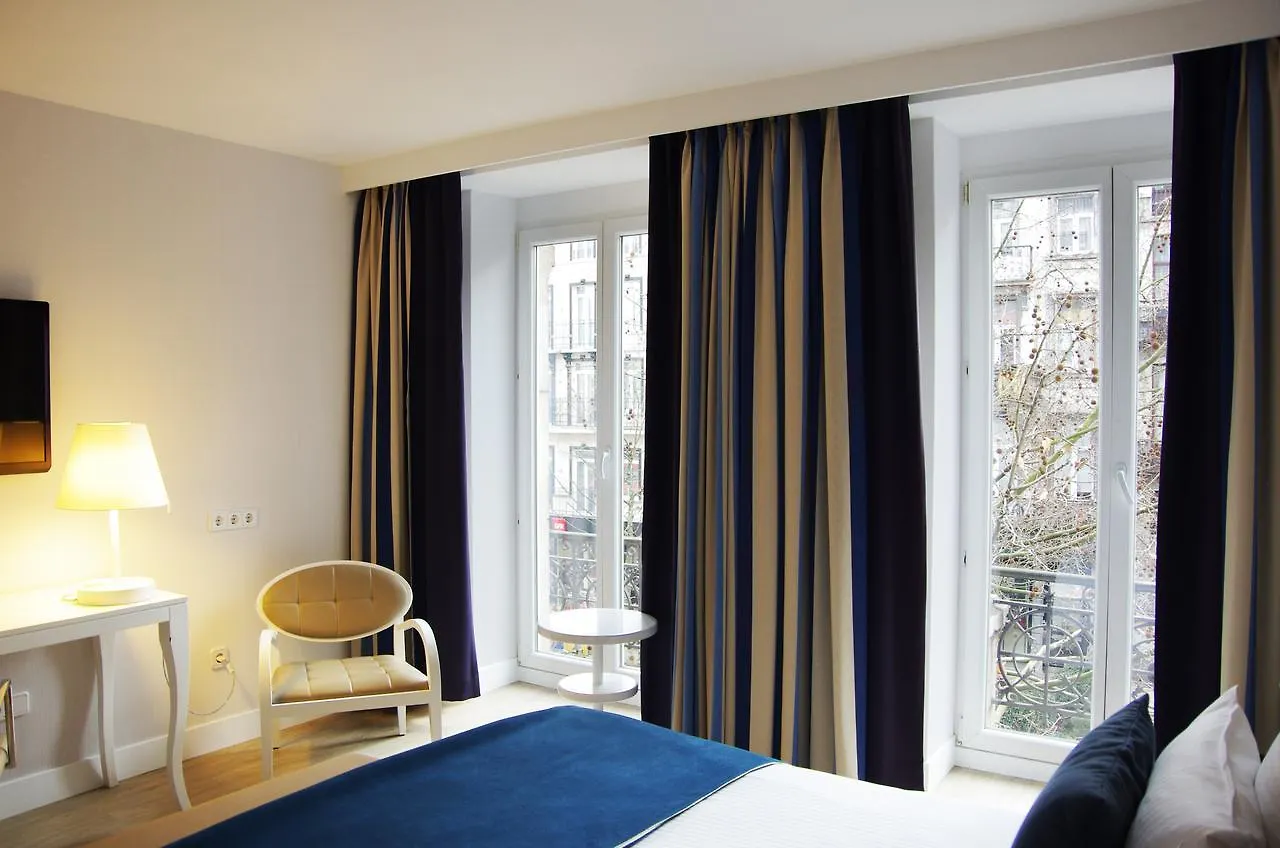 Catalonia Grand Place Brussels 4*,
